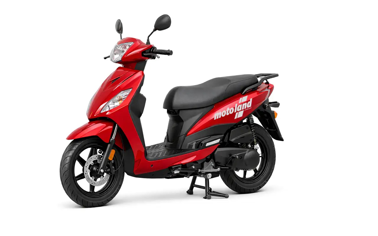 Scooter 125cc from Motoland in Leros