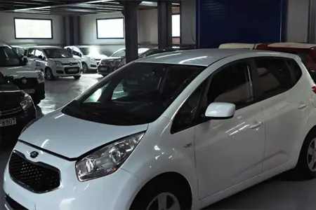 Motoland rent a car in Leros with modern facilities
